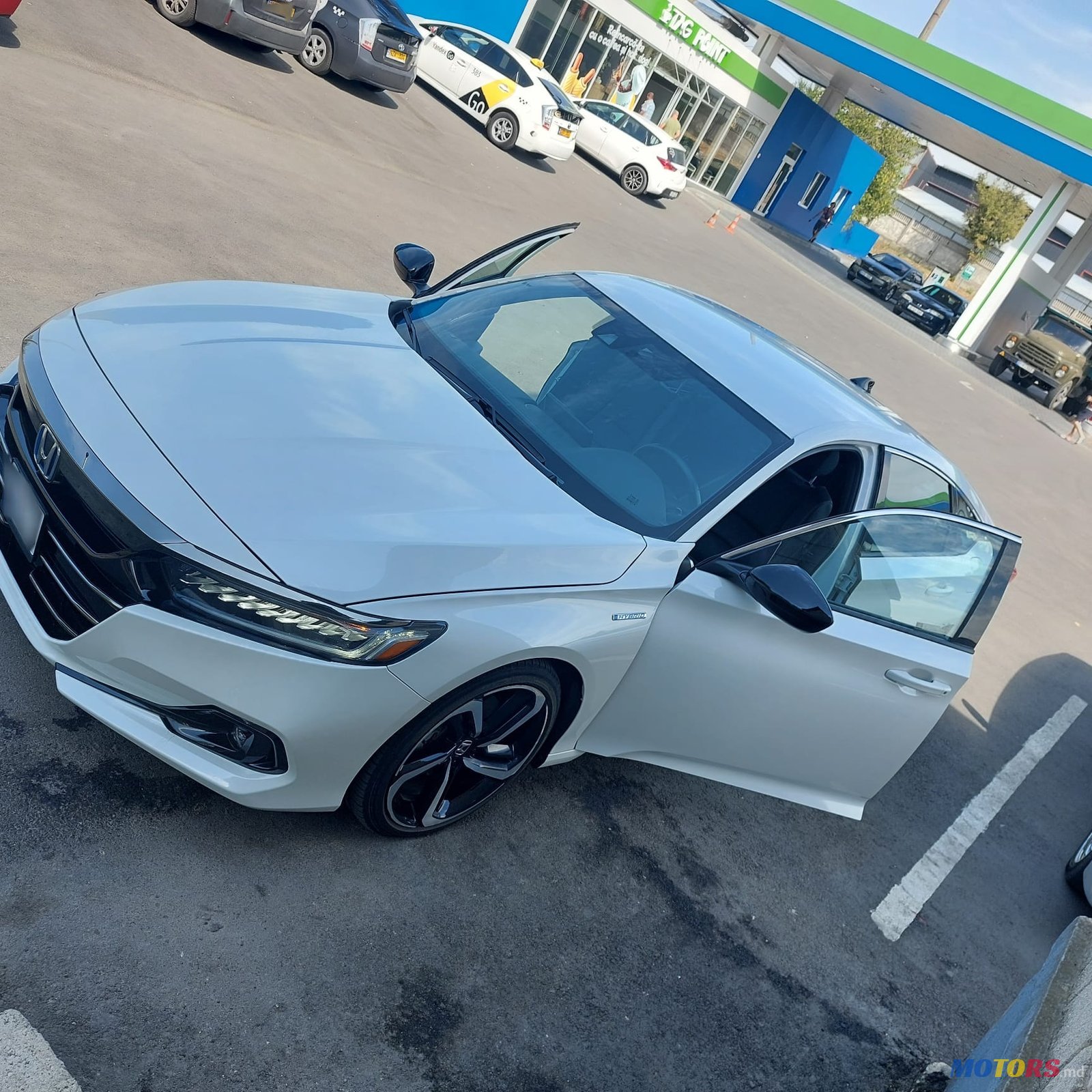 2022' Honda Accord photo #5