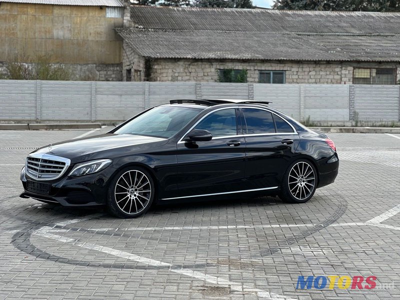 2015' Mercedes-Benz C-Class photo #2
