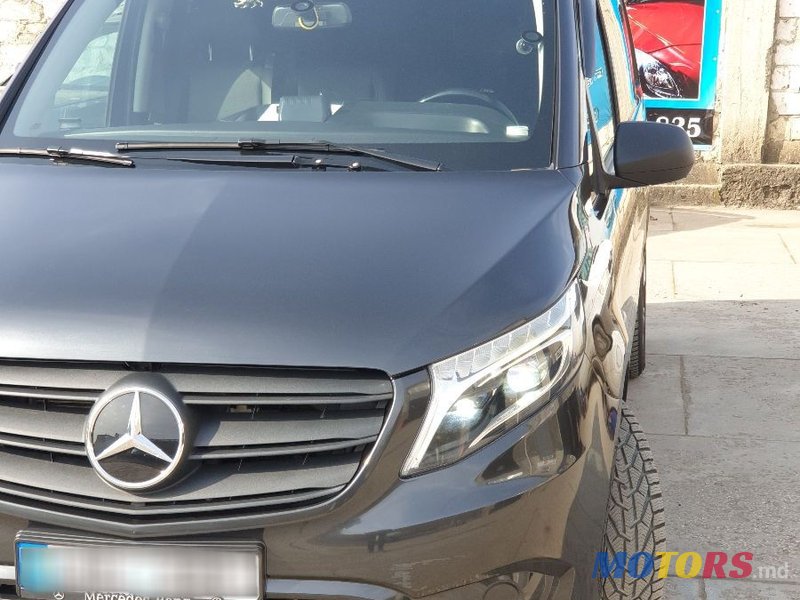 2020' Mercedes-Benz Vito photo #2