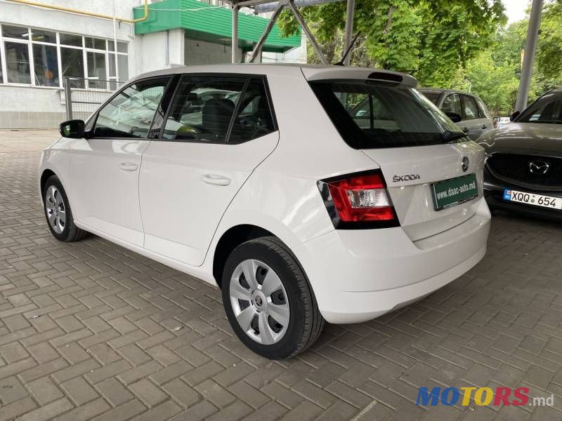 2017' Skoda Fabia photo #3