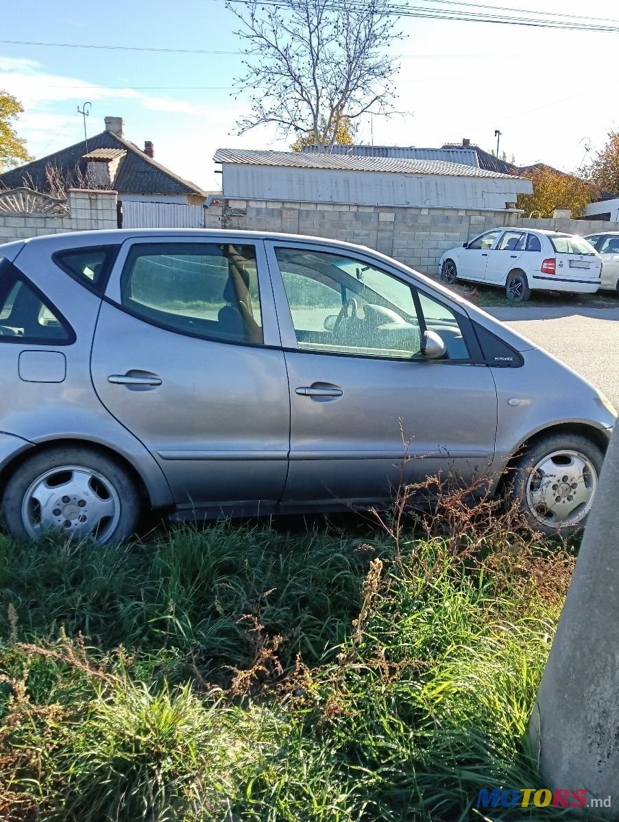 2001' Mercedes-Benz A-Class photo #4