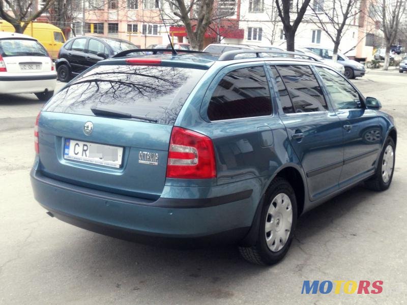 2005' Skoda Octavia photo #6