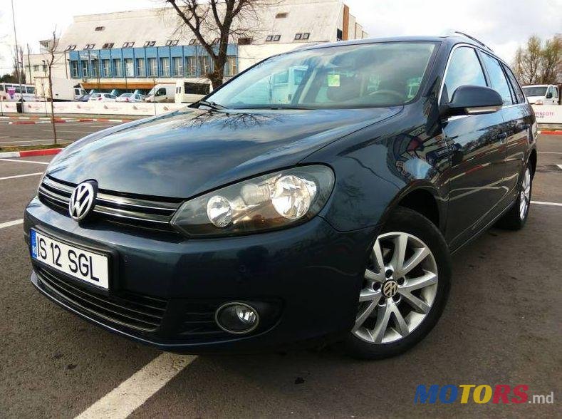 2010' Volkswagen Golf photo #1