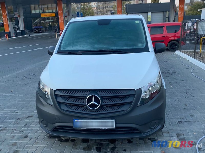 2017' Mercedes-Benz Vito photo #2