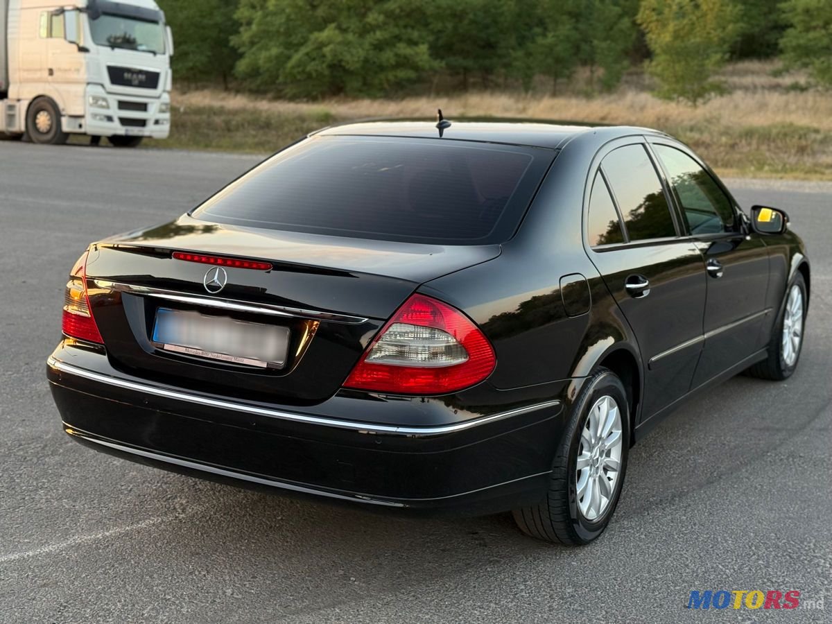 2007' Mercedes-Benz E-Class photo #4