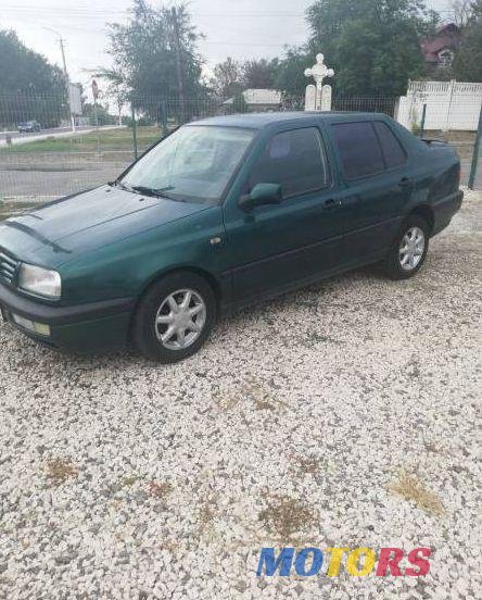 1996' Volkswagen Vento photo #1