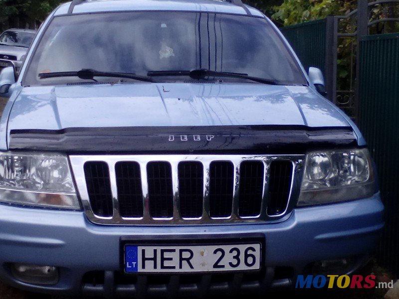 2000' Jeep Cherokee photo #1