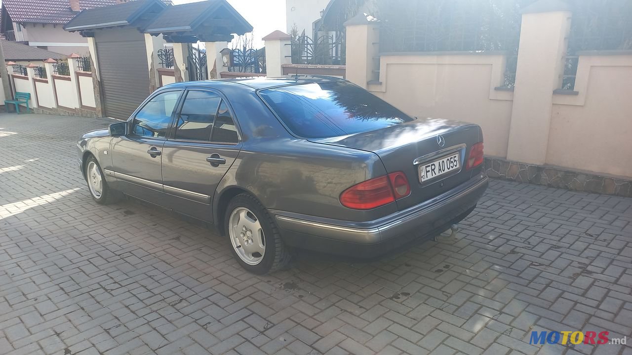 1996' Mercedes-Benz E Класс photo #3