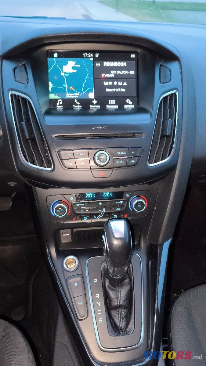 2017' Ford Focus photo #6