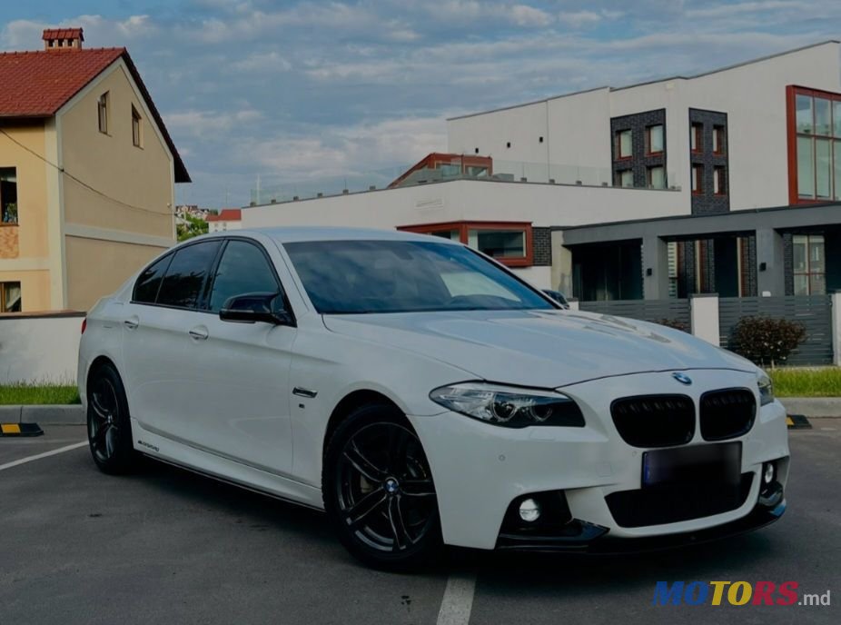 2015' BMW 5 Series photo #5