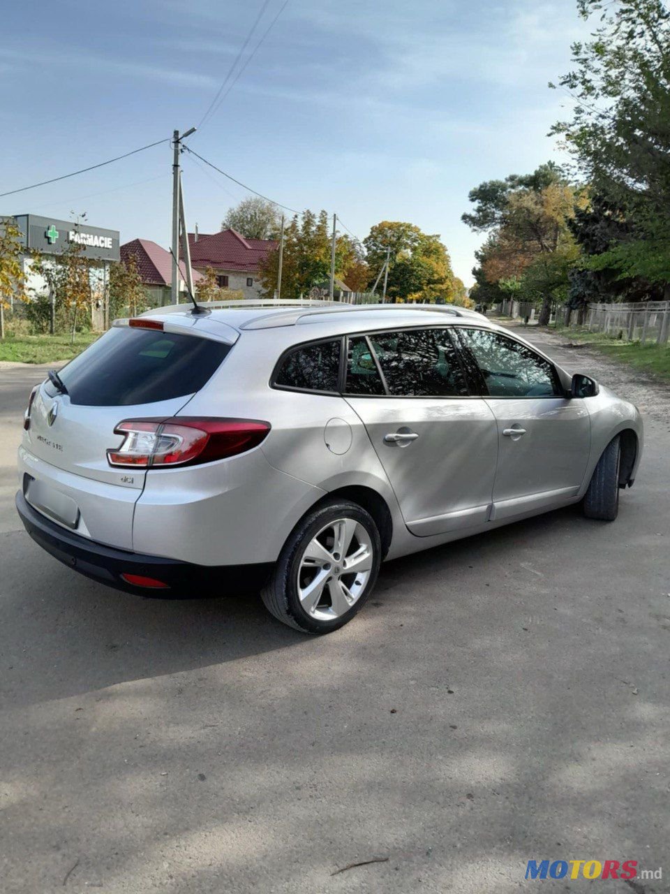 2013' Renault Megane photo #2