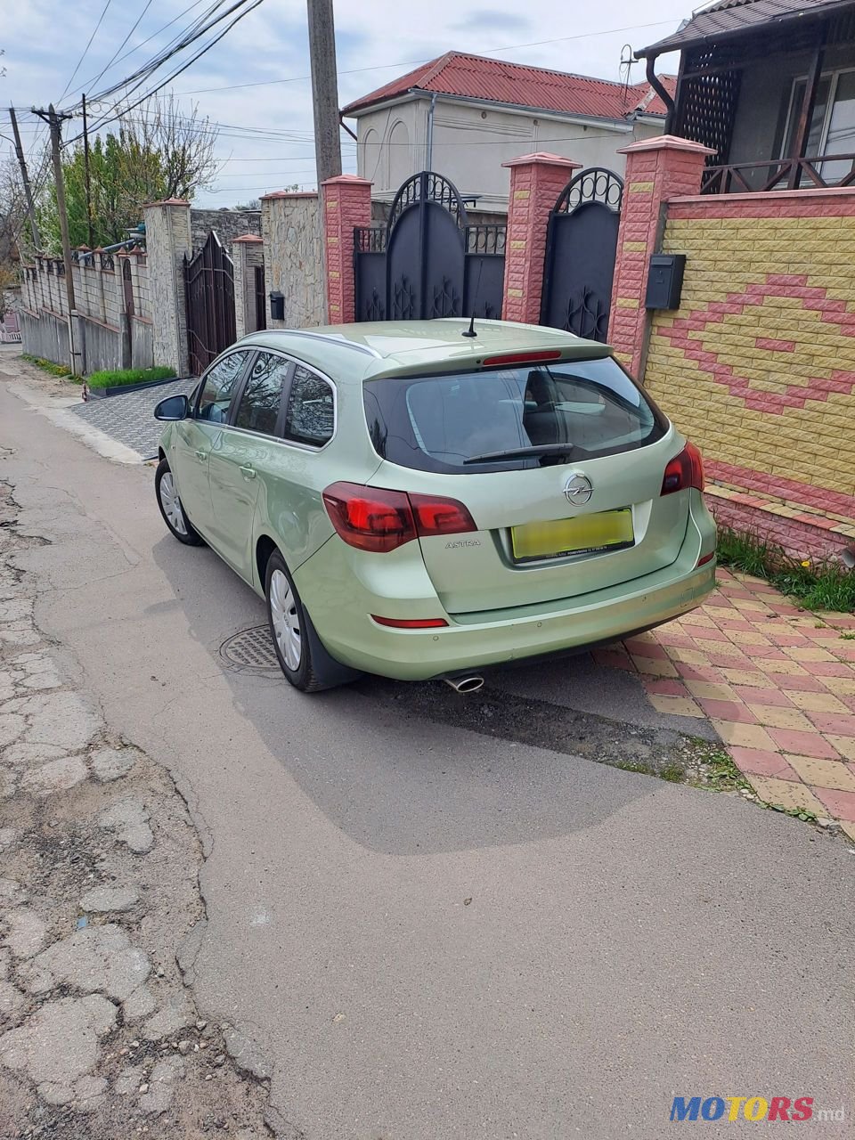 2013' Opel Astra photo #6