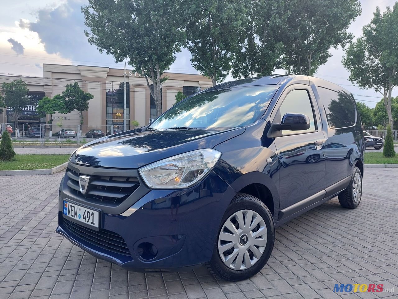 2014' Dacia Dokker photo #2