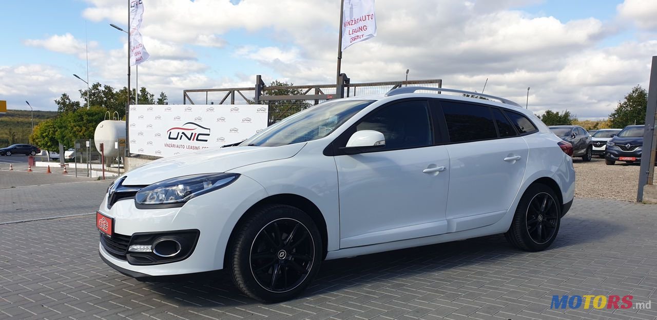 2014' Renault Megane photo #1