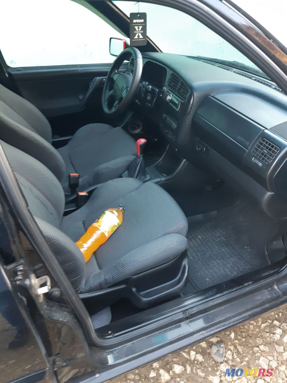 1997' Volkswagen Golf photo #3