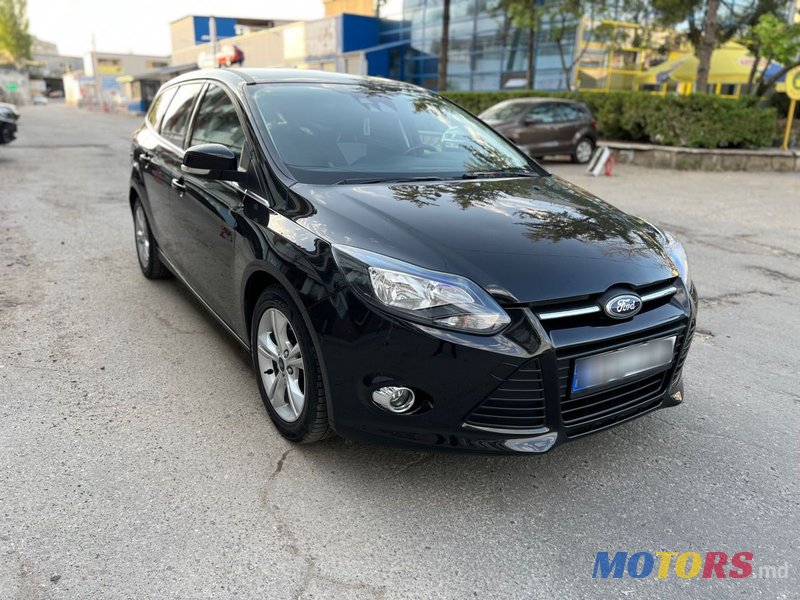 2014' Ford Focus photo #2