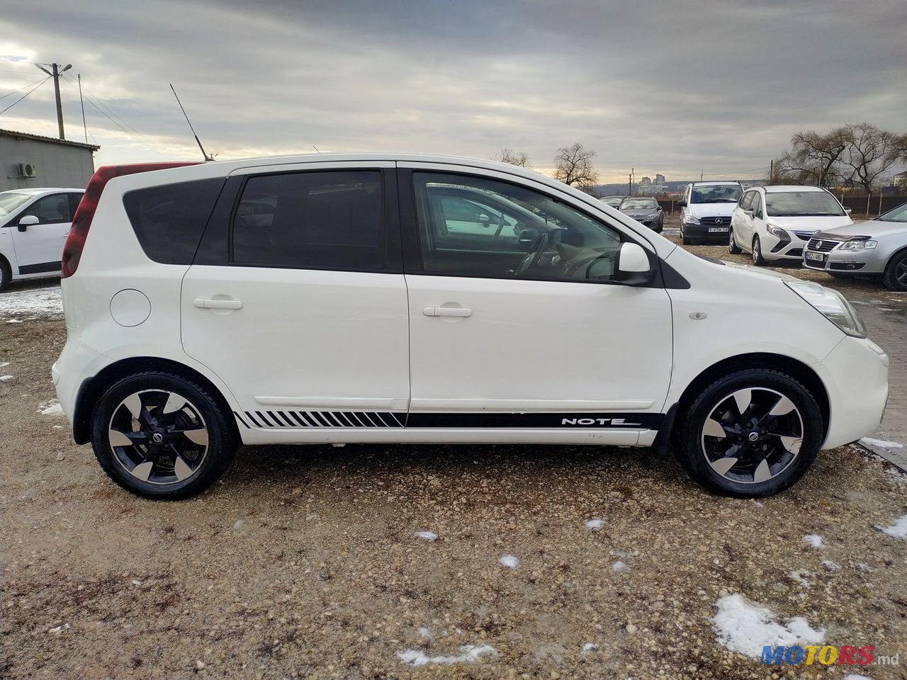 2012' Nissan Note photo #3