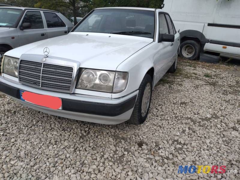 1988' Mercedes-Benz 124 photo #1