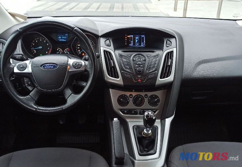2013' Ford Focus photo #6