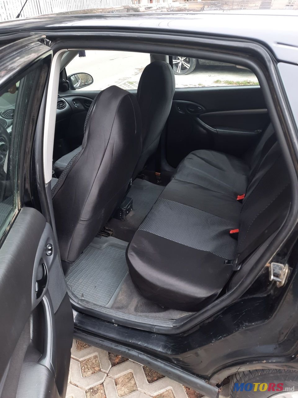 2001' Ford Focus photo #5