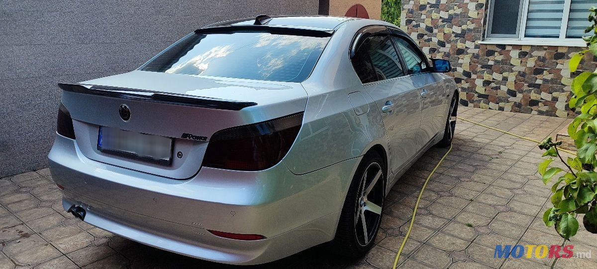 2004' BMW 5 Series photo #5