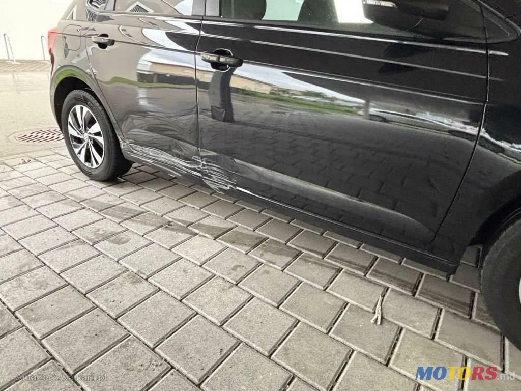 2018' Volkswagen Polo photo #4