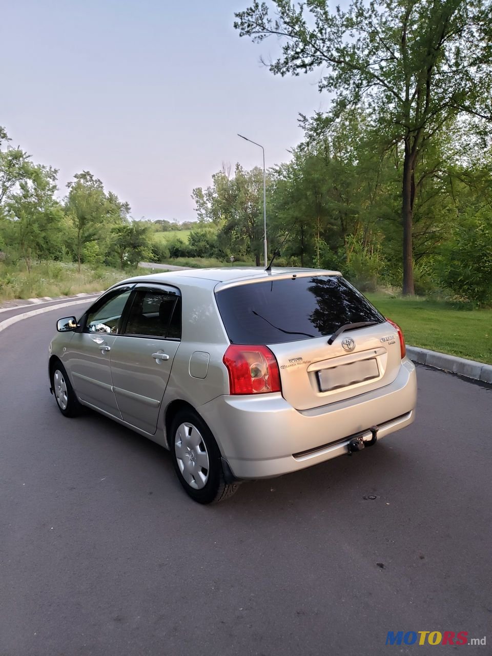 2004' Toyota Corolla photo #4