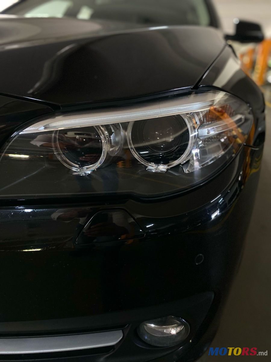 2015' BMW 5 Series photo #1