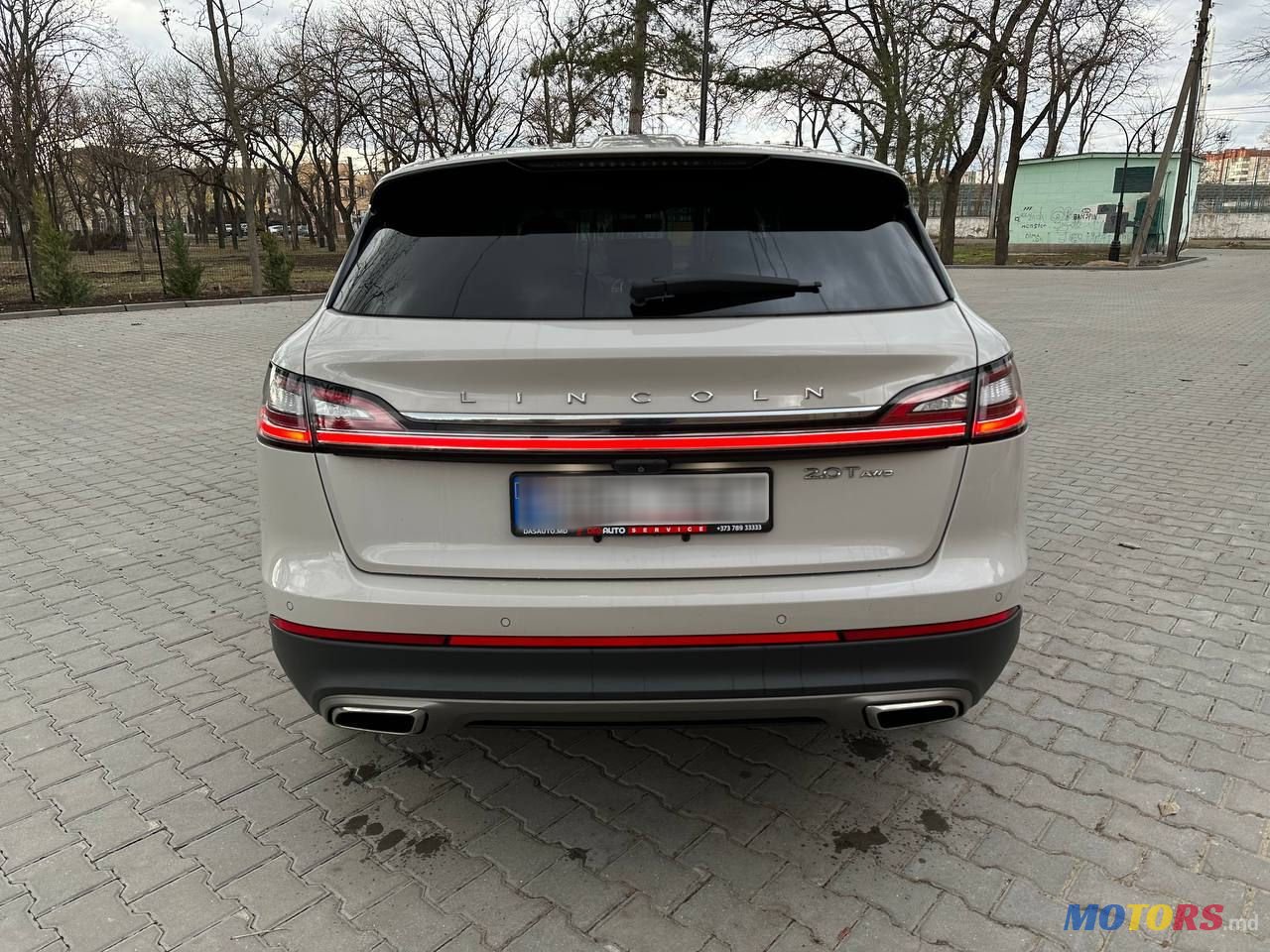 2019' Lincoln Nautilus photo #4