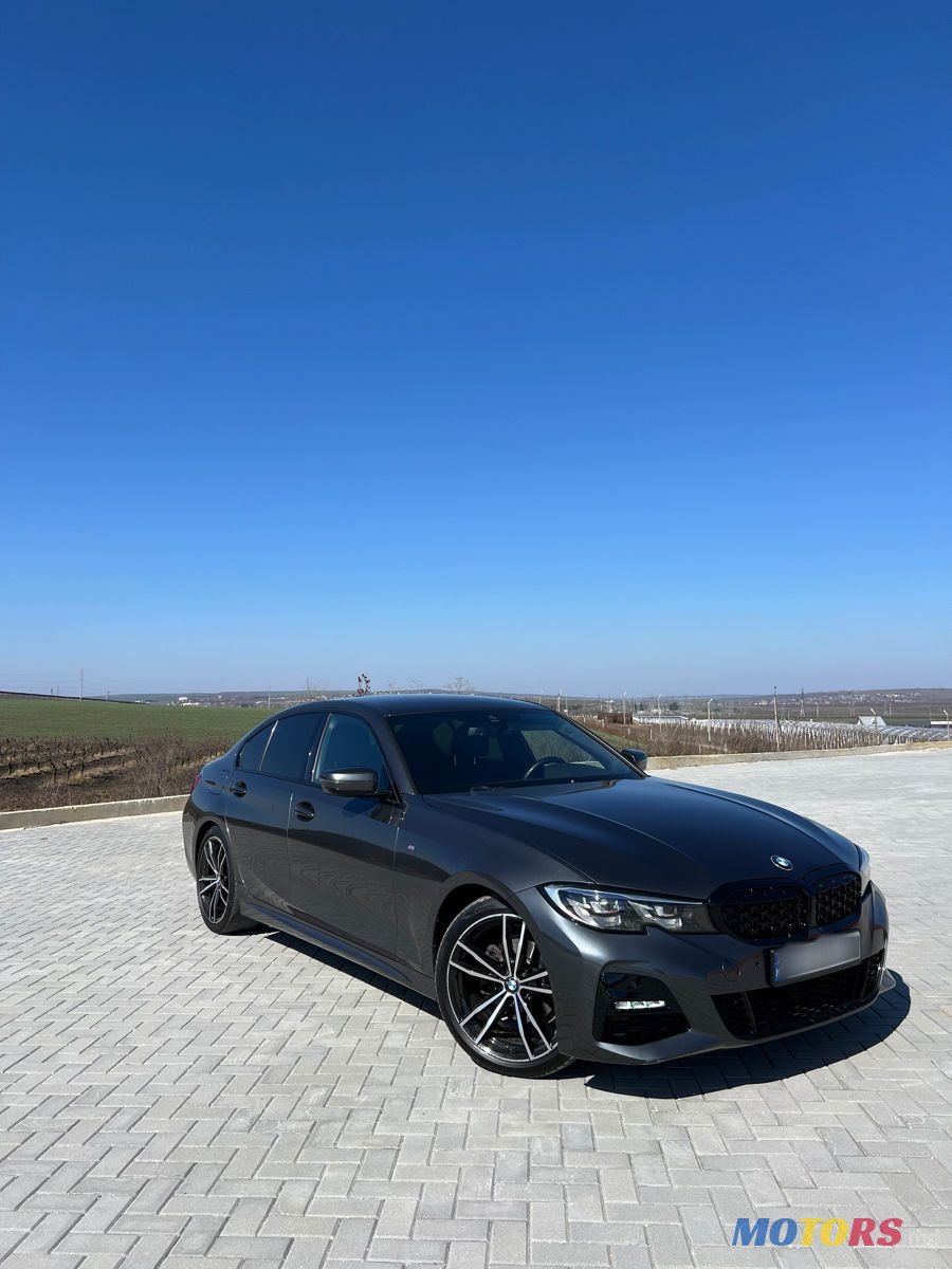 2020' BMW 3 Series photo #2