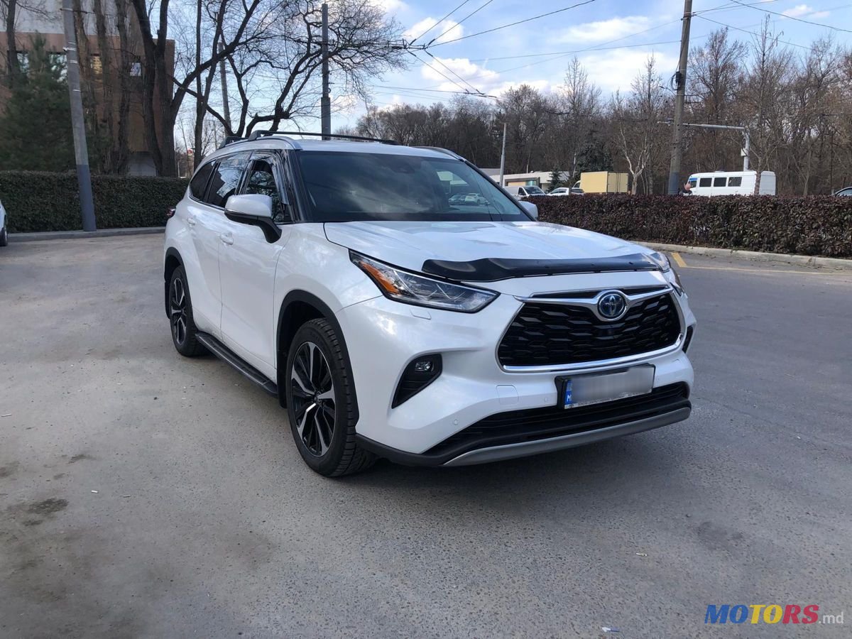 2022' Toyota Highlander photo #4