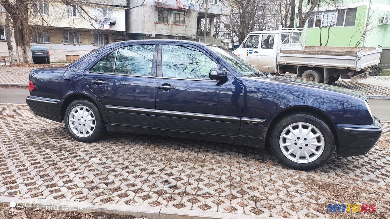 2001' Mercedes-Benz E Класс photo #4