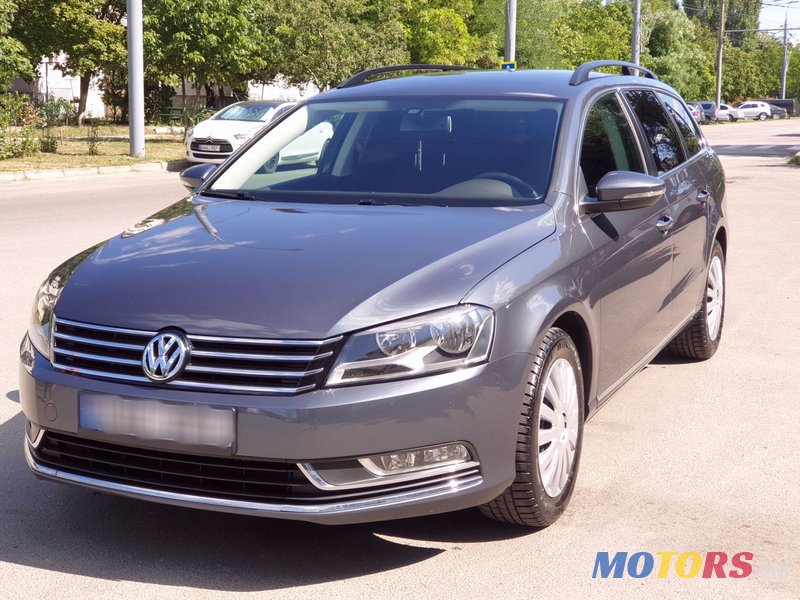 2013' Volkswagen Passat photo #3