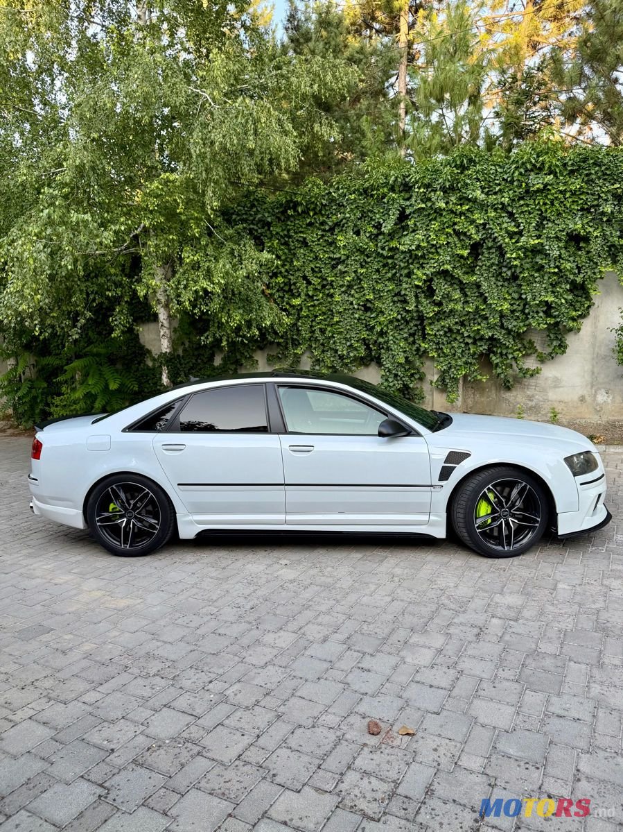 2007' Audi S8 photo #4