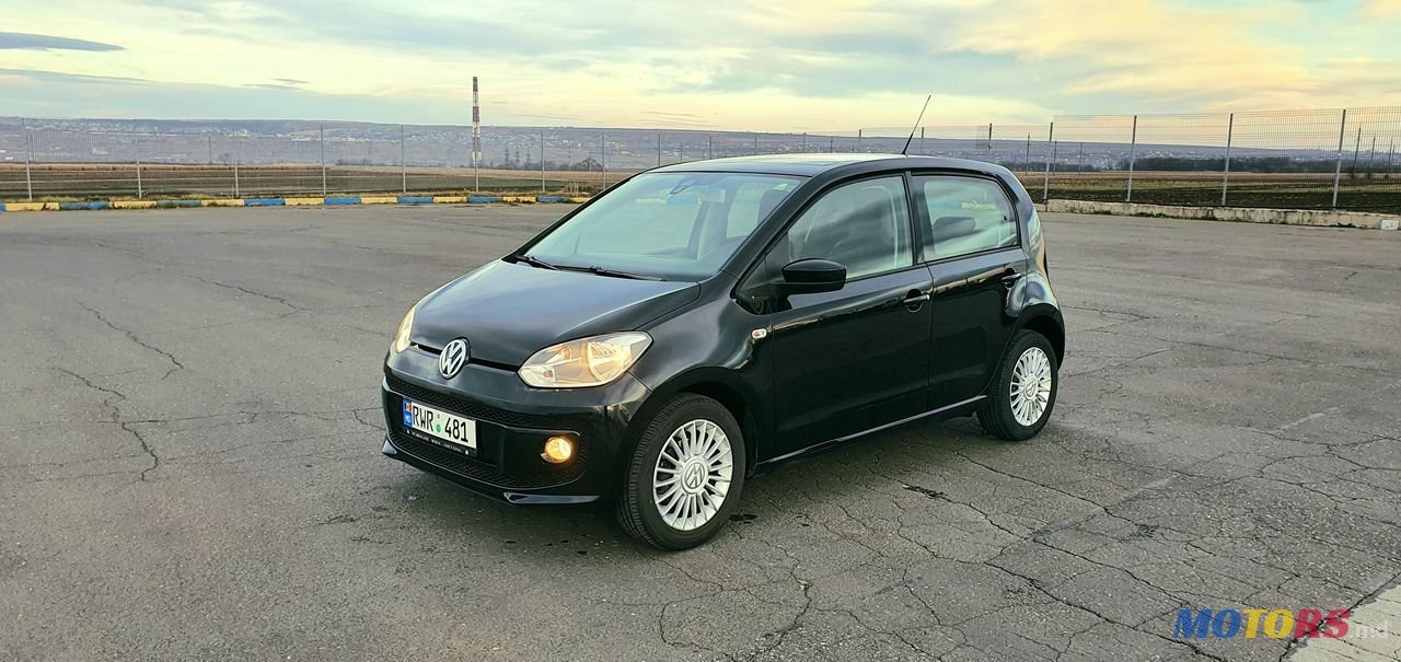 2012' Volkswagen Up! photo #2