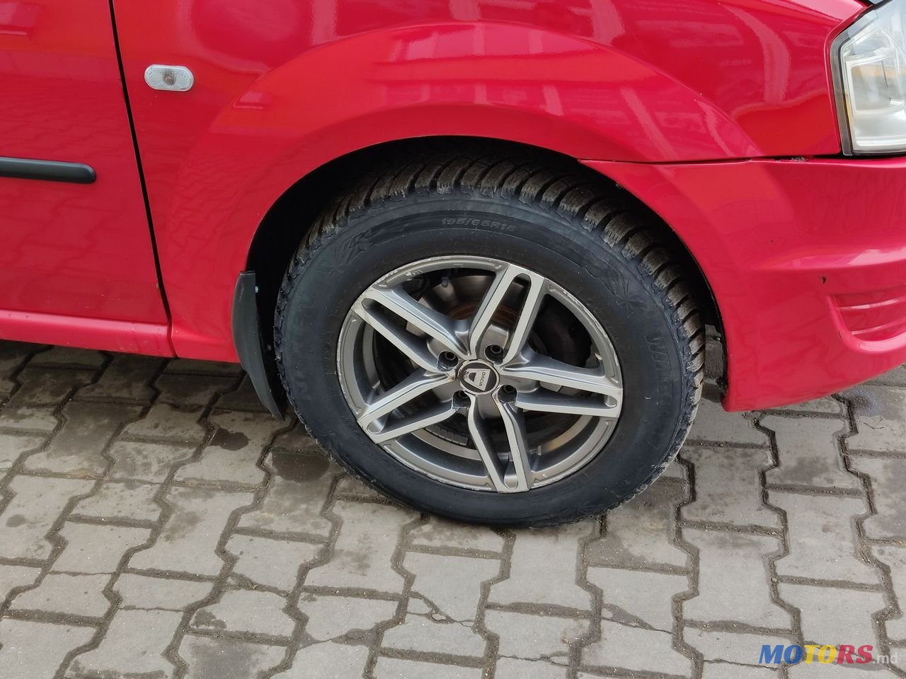 2009' Dacia Logan photo #5