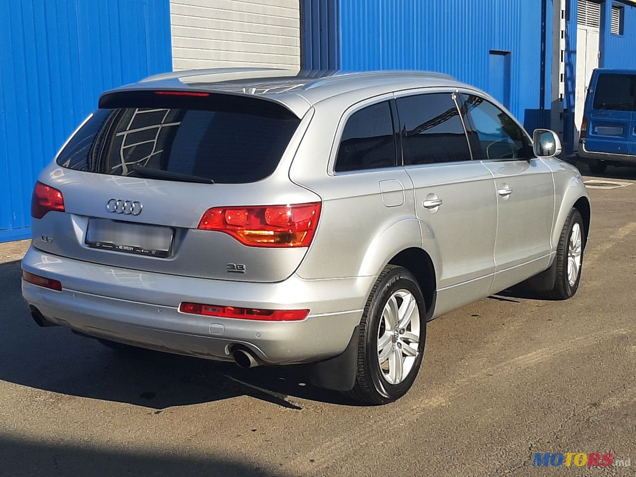 2008' Audi Q7 photo #5