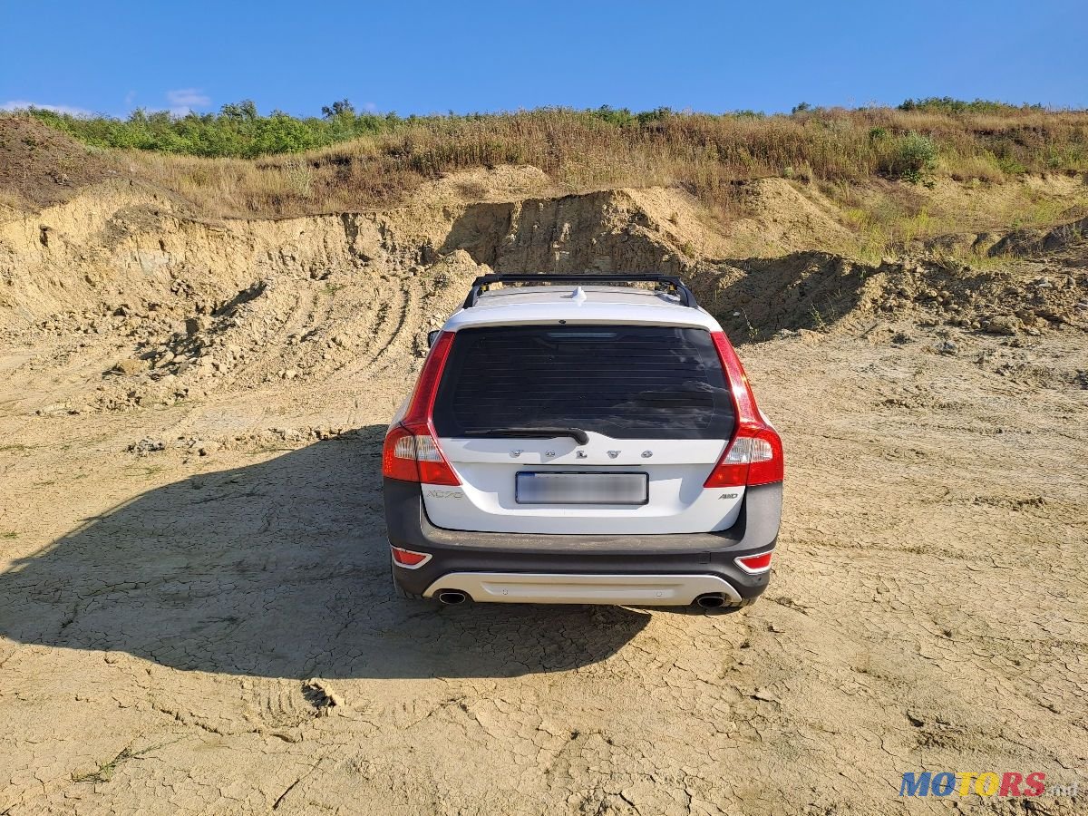 2009' Volvo XC70 photo #6