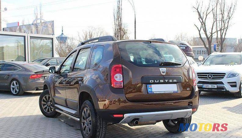 2010' Dacia Duster photo #2