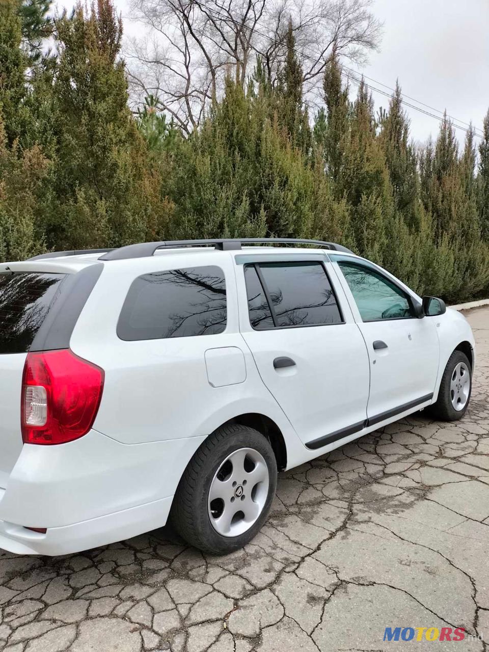 2015' Dacia Logan Mcv photo #1
