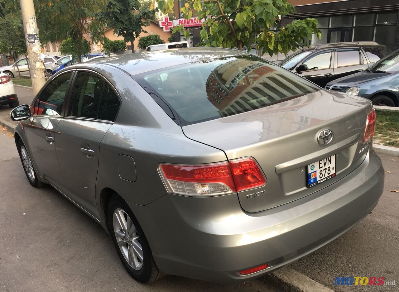 2010' Toyota Avensis photo #3