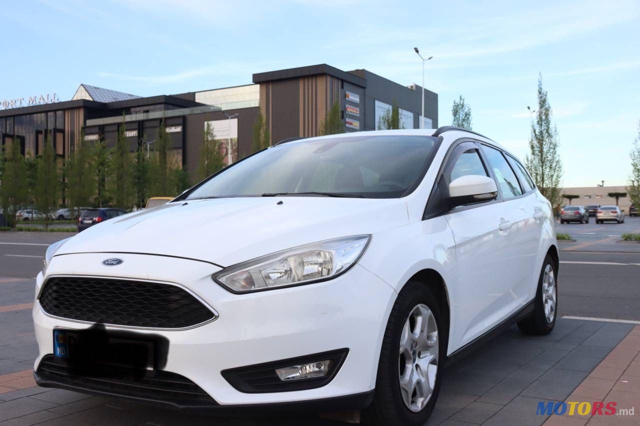 2015' Ford Focus photo #5