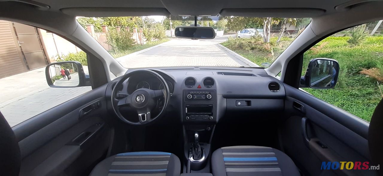 2012' Volkswagen Caddy photo #6