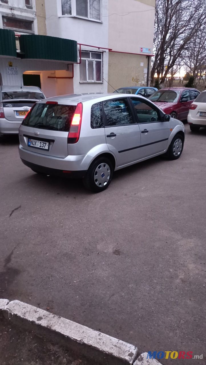 2004' Ford Fiesta photo #3