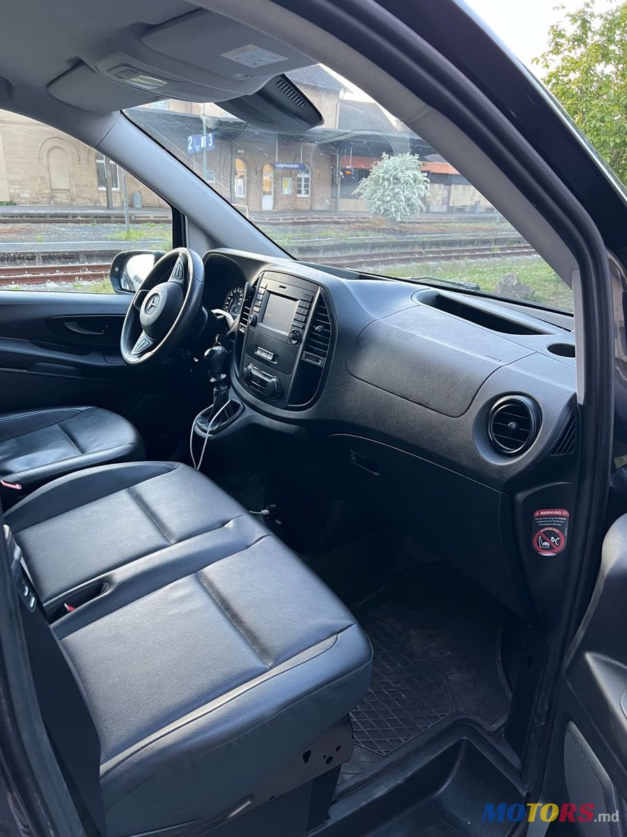 2015' Mercedes-Benz Vito photo #5