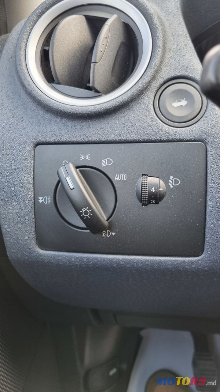 2010' Ford Fusion photo #5