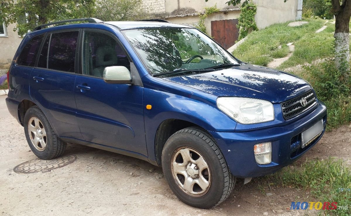 2001' Toyota RAV4 photo #4