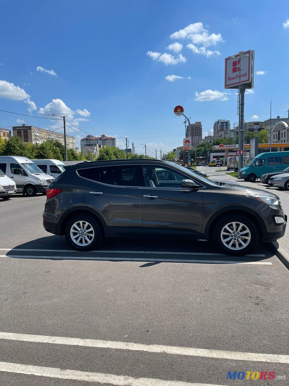 2014' Hyundai Santa Fe photo #5