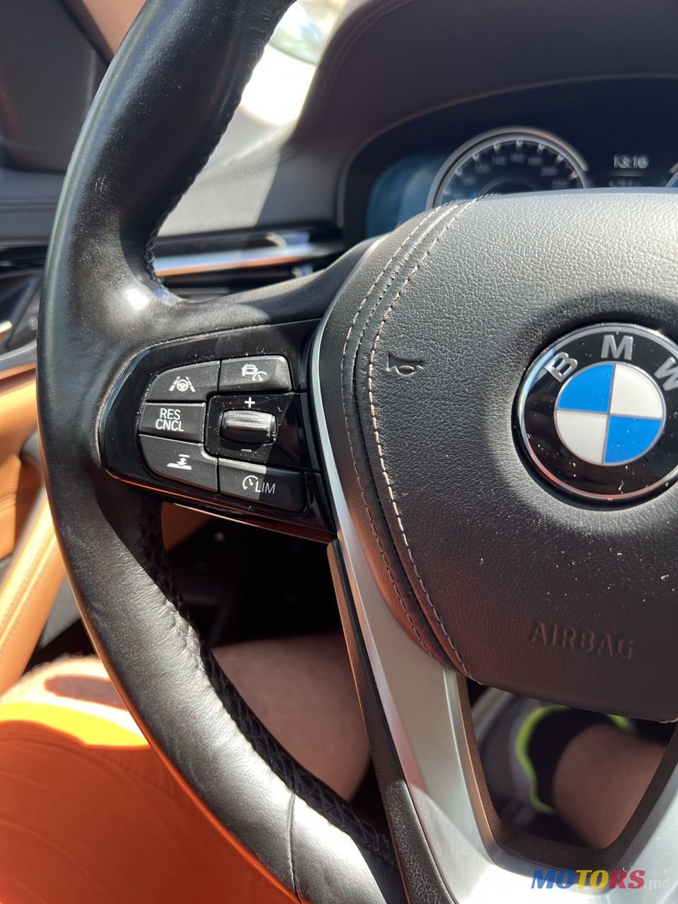 2017' BMW 5 Series photo #5