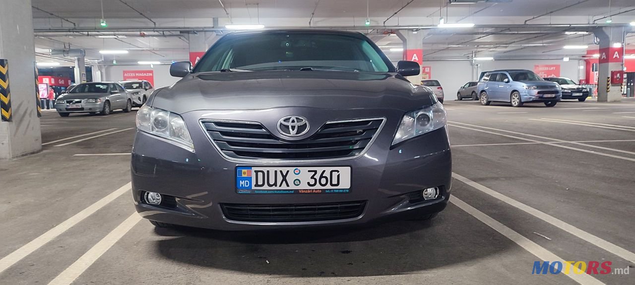 2009' Toyota Camry photo #1